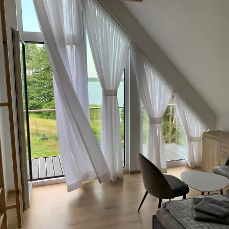 Villa Skarpa Przy Plazy Teerau